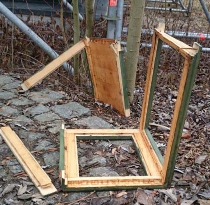Vandalismus im Bienengarten