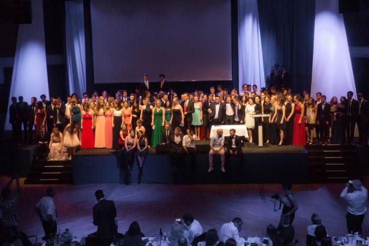 Herzlichen Glückwunsch zum bestandenen Abitur!