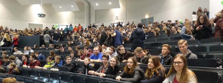 Q11 besucht die LMU in München