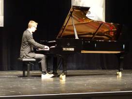 Erfolgreicher Musiker am Apian