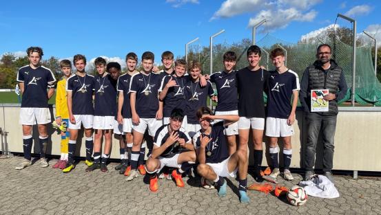 Die Mannschaft des Apian-Gymnasiums der Wettkampfklasse II (2007/08)