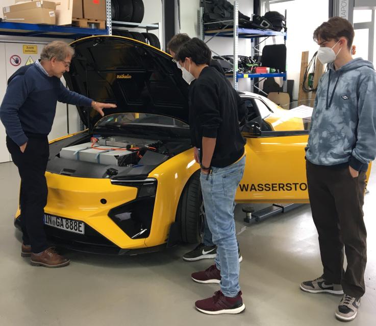 Besuch bei der Firma Gumpert AIWAYS