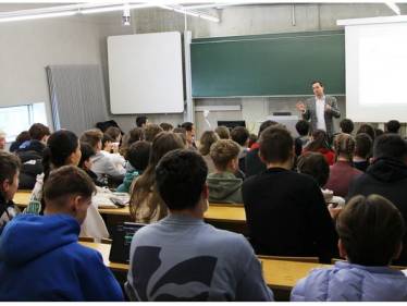 &quot;Das nächste Level – Mit KI besser werden&quot;