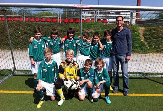 Apian-Kicker verteidigen Stadtmeisterschafts-Titel