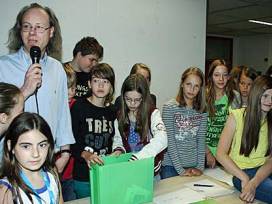 Preisverlosung der Apianer Büchereulen