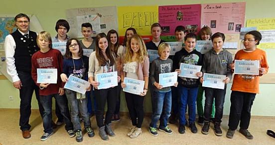 Klassensieger Geographie-Wettbewerb „Diercke - WISSEN 2013“ am Apian