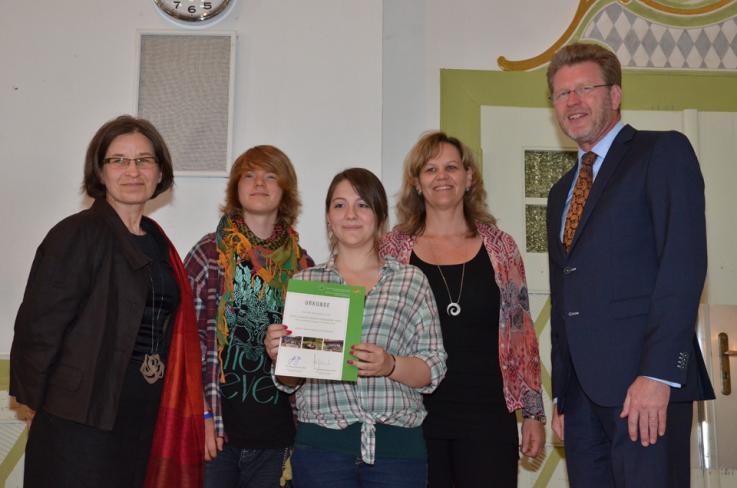 Wettbewerb „Natur und Nachhaltigkeit im Schulumfeld“