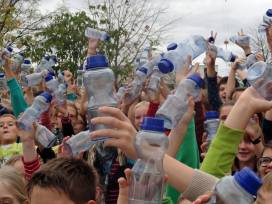 Trinkflaschen für die 5. und 6. Klassen