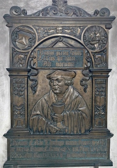 240Epitaph2 240Epitaph2.jpg